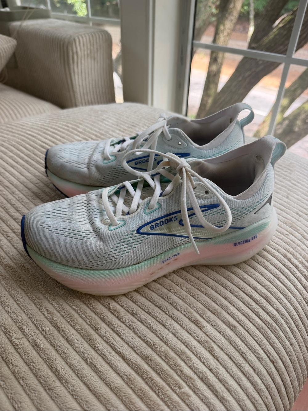 Brooks Women’s White, Mint & Pink Glycerin Running Shoes